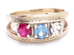lot 4 image: 14k Yellow Gold Mothers Ring With Red, Blue and White Gemstones
