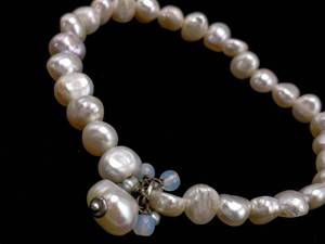 lot 31 image: Custom Made Stretch Bracelet With 5 mm Pearls and Moonstone Accent Beads