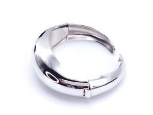 lot 48 image: Silver Mirror Clip On Coro Bracelet