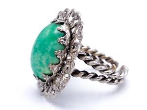 lot 54 image: West Germany Jade Cocktail Ring