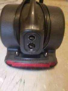 lot 67 image: Xtreme Garage Air Mover X-840THC