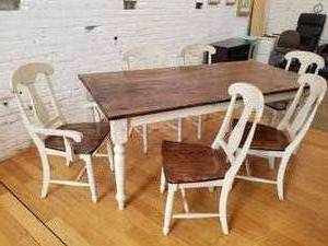 lot 2 image: Gorgeous Country French Harvest Dining Table and Chairs by Canadel