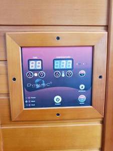 lot 1 image: 2 Person Dynamic FAR Infrared Sauna BS-6202