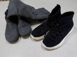 1 pair Womens Size 7 12 Shoes and...