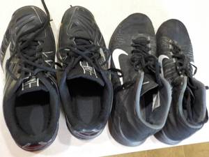 Mens size 8m Nike and Mizuno Shoes...