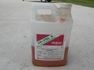 1 Gallon LO-Vol 4 2 4-D Low Vol Agi...