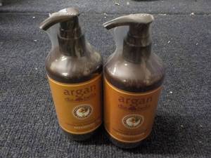 2 Bottles Argan Diabella Shampoo an...