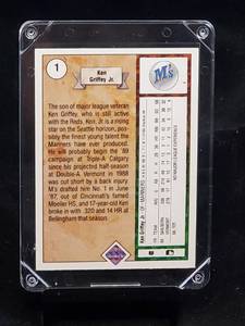 lot 28 image: 1989 Upper Deck Ken Griffey Jr Rookie Card # 1