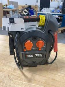lot 25 image: Black & Decker 300A Jump Starter