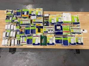 lot 31 image: HUGE LOT of Electrical Outlets, Receptacles, Switches, USB, GFI, GFCI AND MORE