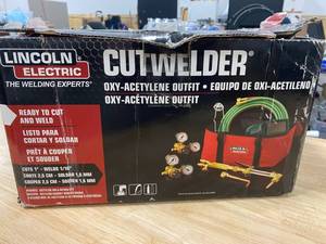 lot 42 image: LINCOLN ELECTRIC CutWelder Oxy-Acetylene Kit - NO TANKS