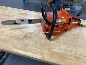 lot 43 image: ECHO 16 in. 30.5 cc Gas 2-Stroke Cycle Chainsaw
