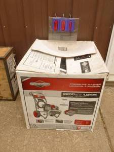 Briggs & Stratton 2200 psi Pressure Washer. Appears new in box. Hasnt had oil put in yet. Untested. As shown.