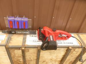 Craftsman 16 110 volt Chainsaw. Like new. Tested & works. As shown.