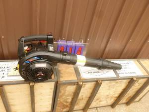 Craftsman 2 cycle Leaf Blower. Lighlty used. Tested & works. As shown.