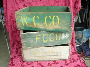 lot 56 image: 3 Antique Canning Company Crates