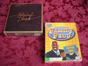 lot 64 image: Hollywood Domino & Family Feud Games