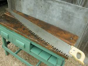 lot 35 image: Vintage Atkins 390 WoodIce Saw