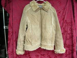 lot 112 image: Wilsons Leather Coat