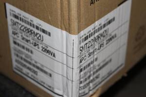 lot 22 image: APC Smart UPS SMT2200RM2U Rack-Mounted Battery Backup