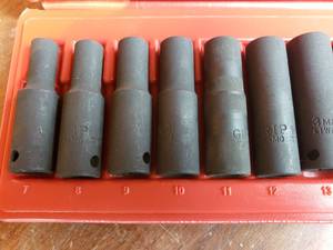 lot 14 image: GRIP 38 Drive Metric Impact Sockets