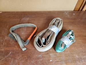 lot 20 image: Ratchet Straps and Sling