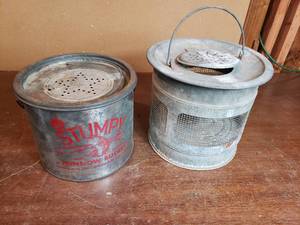 lot 30 image: Stumpy Minnow Bucket and Unmarked Minnow Bucket