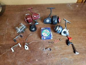 lot 33 image: Olympic and Shakespeare Fishing Reels, 2 Good, 2 Parts or Repair