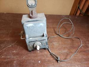 lot 61 image: Kerr Inlay Furnace No. 2 Hobby Kiln