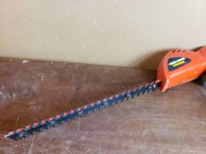 lot 74 image: 18V Black and Decker Cordless Hedge Trimmer