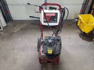 lot 86 image: Craftsman Briggs & Stratton Pressure Washer, Broken Wand