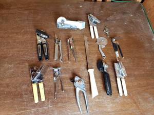 lot 94 image: Large Lot of Older Can Openers, 1 Canaramic