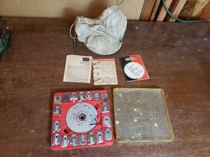 lot 95 image: Craftsman Molding Heads and Cutter Bitsq