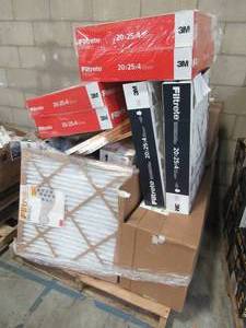 lot 128 image: WHOLESALE MIXED PALLET OF MISCELLANEOUS FURNACE AIR FILTERS