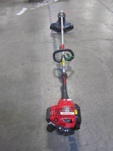 lot 10 image: Troy-Bilt 30-cu cm 4-cycle 17-in Straight Shaft Gas String Trimmer TB685EC