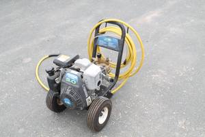 lot 3 image: Pressure Washer North Star With Honda 5.0 HP Motor