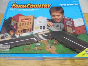 lot 15 image: Ertl Farm Country