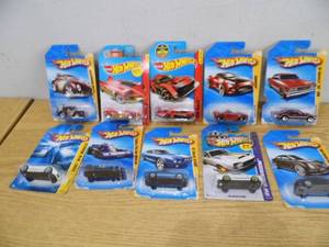 lot 27 image: HotWheels