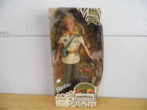 lot 42 image: Barbie - Animal Kingdom