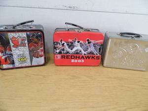 lot 70 image: Lot of 3 Lunchboxes