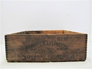 Antique Dovetailed Wood DUPONT EXPLOSIVES Advertising Crate