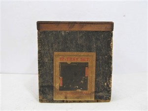 Antique U.S. Playing Card Company 12-Tray Whist Set wCase