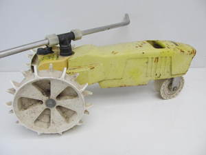 NELSON Yellow Cast Iron Walking Tractor Sprinkler