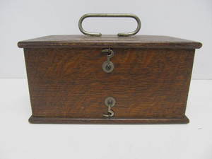 Antique D.D. Home Medical Apparatus Quackery Device wQuartersawn Oak Case