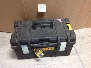 ToughSystem DS300 22 in. Large Tool Box in good condition
