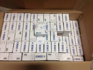 Cree 75W Equivalent Soft White (2700K) R20 Dimmable Exceptional Light Quality LED Light Bulb  CASE 100 PCS not used