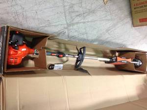 Echo 21.2 cc Gas 2-Stroke Cycle Straight Shaft Trimmer SRM-225 not used