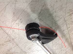 ECHO 25.4 cc Gas 2-Stroke Cycle Straight Shaft Trimmer in very good condition