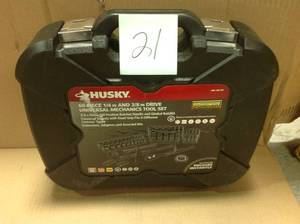 lot 21 image: Husky  38 in. Drive 100-Position Universal SAE and Metric Mechanics Tool Set (60-Piece)  in good condition