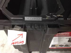 lot 89 image: Eureka Multi-Surface Bagless Vacuum Cleaner  USED